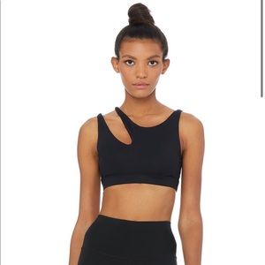 ❌SOLD❌ alo yoga peak bra